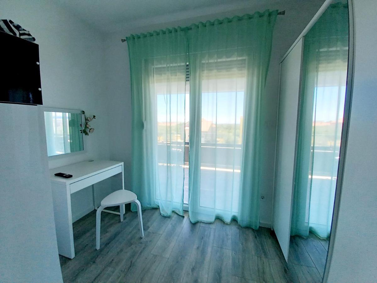 Villa Tia With Heated Pool & Jacuzzi Murvica  Экстерьер фото